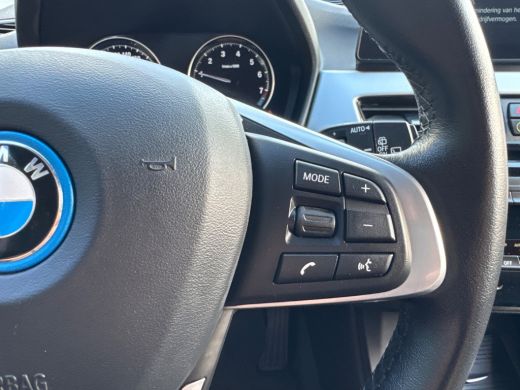 BMW X1 xDrive25e Executive CAMERA/NAVI/HEAD-UP ActivLease financial lease