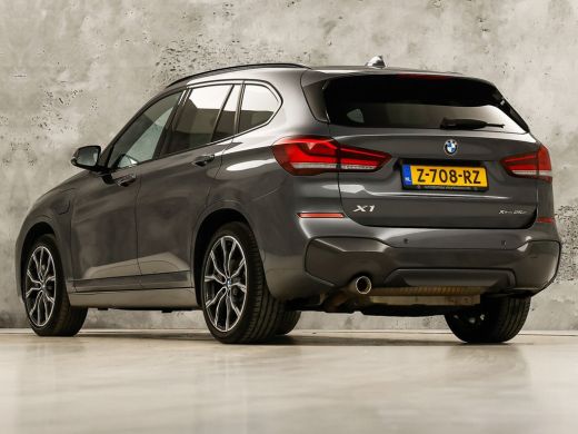 BMW X1 xDrive25e M Sport High Executive 221Pk Automaat (PANORAMADAK, M PAKKET, GROOT NAVI, LEDER, STOELV... ActivLease financial lease