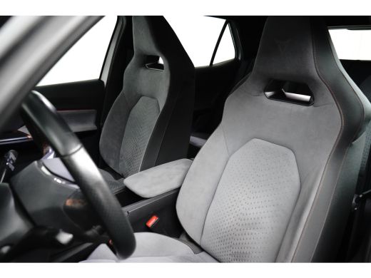 CUPRA Born Adrenaline 82 kWh l 360gr Camera l 19" l PDC v&a l Stoelverwarming l Matrix LED l Speciale bekled... ActivLease financial lease