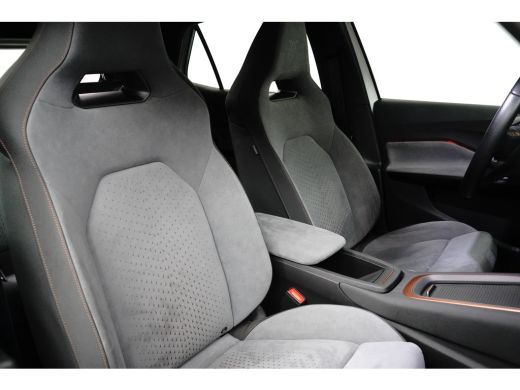 CUPRA Born Adrenaline 82 kWh l 360gr Camera l 19" l PDC v&a l Stoelverwarming l Matrix LED l Speciale bekled... ActivLease financial lease