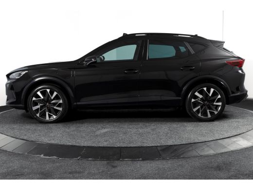 CUPRA Formentor 1.5 TSI e-Hybrid 204 PK Business | S/K-Panodak | Matrix Led | Elek Trekhaak | Dig. Cockpit | Adap... ActivLease financial lease