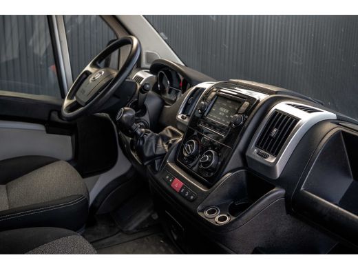 Fiat Ducato Al-Ko | 6-meter | 3-Zits | Camera | Cruise | Navi | Airco ActivLease financial lease