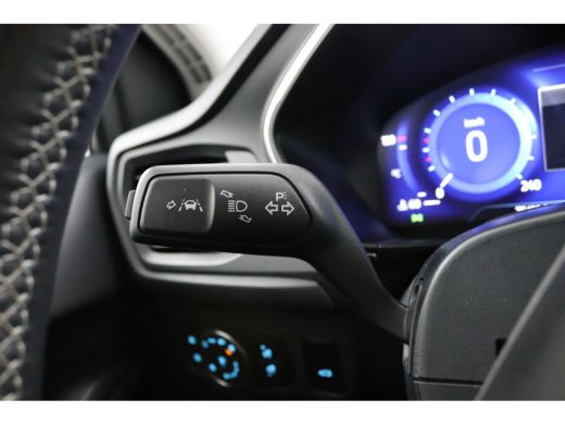 Ford Focus 1.0 EcoBoost Titanium X Automaat | Achteruitrijcamera | Airco (automatisch) | Apple Carplay/Andro... ActivLease financial lease