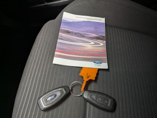 Ford Focus 1.0EB Hybrid Titanium X Business | NL-AUTO! | 1E EIGENAAR! | TREKHAAK | CAMERA | CRUISE | NAVI | ... ActivLease financial lease