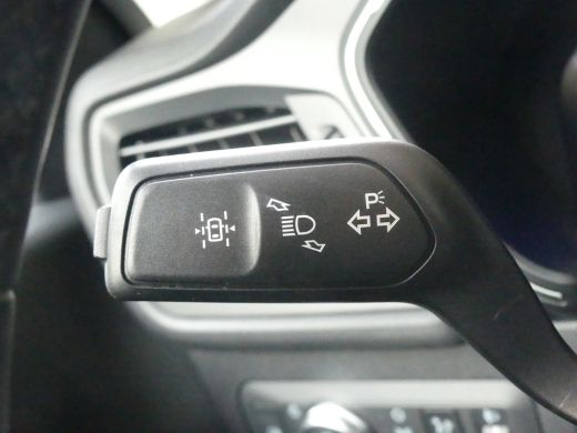 Ford Kuga 2.5 PHEV Titanium | CAMERA | PARKEERSENSOREN V+A | CRUISE | APPLE CARPLAY / ANDROID AUTO | NAVI |... ActivLease financial lease