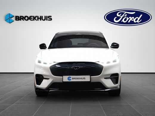 Ford Mustang Mach-E Mach-E GT Extended 91KWh AWD 487pk | Panoramadak | 20"LMV | 4 Jaar Fabrieksgarantie | Fabrieksaut... ActivLease financial lease