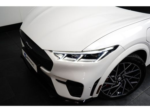 Ford Mustang Mach-E Mach-E GT Extended 91KWh AWD 487pk | Panoramadak | 20"LMV | 4 Jaar Fabrieksgarantie | Fabrieksaut... ActivLease financial lease