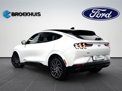 Ford Mustang Mach-E Mach-E GT Extended 91KWh AWD 487pk | Panoramadak | 20"LMV | 4 Jaar Fabrieksgarantie | Fabrieksaut... ActivLease financial lease