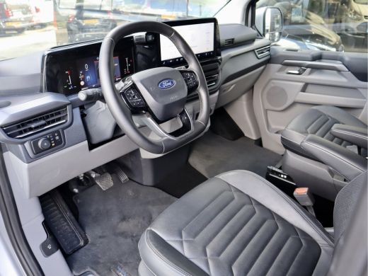 Ford Transit Custom 2.0 TDCI 170PK AUTOMAAT TOURNEO DUBBELE CABINE LUXE ActivLease financial lease