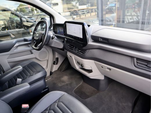 Ford Transit Custom 2.0 TDCI 170PK AUTOMAAT TOURNEO DUBBELE CABINE LUXE ActivLease financial lease