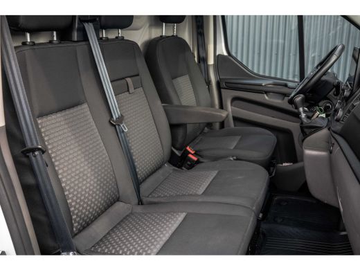 Ford Transit Custom L1H1 | 3-Zits | 130 PK | Camera | Cruise | PDC | Airco | Trekhaak ActivLease financial lease