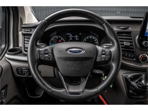 Ford Transit Custom L1H1 | 3-Zits | 130 PK | Camera | Cruise | PDC | Airco | Trekhaak ActivLease financial lease