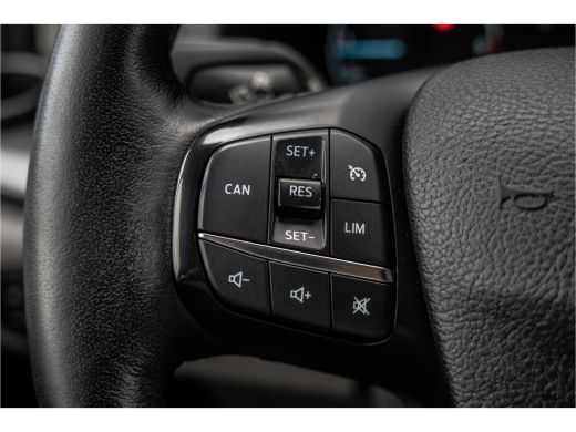 Ford Transit Custom L1H1 | 3-Zits | 130 PK | Camera | Cruise | PDC | Airco | Trekhaak ActivLease financial lease