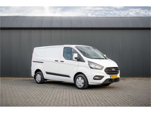 Ford Transit Custom L1H1 | 3-Zits | 130 PK | Camera | Cruise | PDC | Airco | Trekhaak ActivLease financial lease