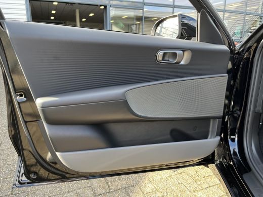 Hyundai IONIQ 6 Pure Edition 63 kWh | Facelift! | Nu in de showroom! | Rijklaarprijs! | ActivLease financial lease