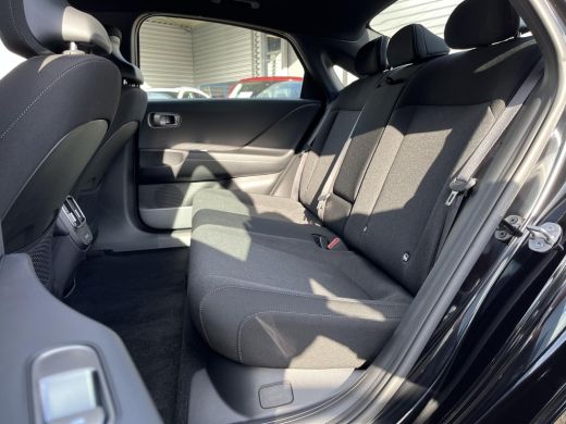 Hyundai IONIQ 6 Pure Edition 63 kWh | Facelift! | Nu in de showroom! | Rijklaarprijs! | ActivLease financial lease