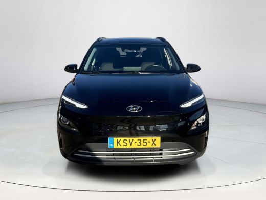 Hyundai Kona EV Fashion 64 kWh | 3 fase | Navigatie | Stoelverwarming | Apple carplay | Rijklaarprijs! | ActivLease financial lease