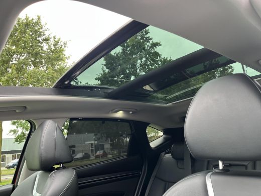 Hyundai Tucson 1.6 T-GDI PHEV Premium Sky 4WD | Rijklaarprijs! | 3 jaar garantie | Panoramadak | Meest luxe uitv... ActivLease financial lease