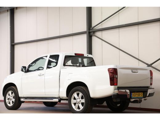 Isuzu D-Max 1.9 Extended Cab 3500KG TREKHAAK EURO 6 ActivLease financial lease