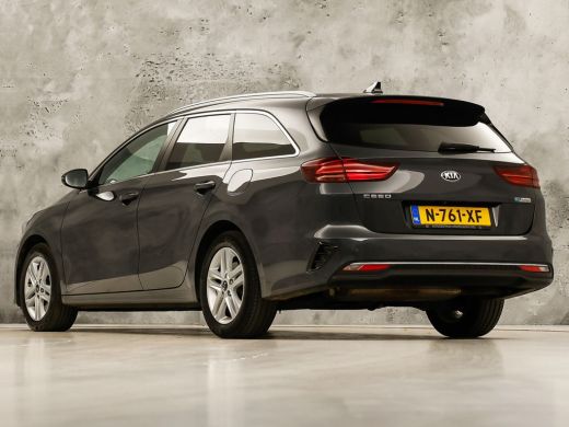 Kia Ceed 1.5 T-GDi DynamicPlusLine 160Pk Automaat (APPLE CARPLAY, GROOT NAVI, STUUR/STOELVERWARMING, SPORT... ActivLease financial lease
