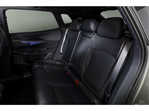 Lynk & Co 08 1.5 PHEV 349 PK More | 200km Elek. | S/K-Panodak | Elek. Stoel+Massage | Stoelverw.+Ventilatie | ... ActivLease financial lease