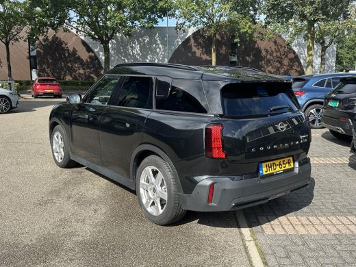 Mini Countryman E Blackyard 66.5 kWh SOH 100% | VAN: &euro; 37.900,- VOOR: &euro; 35.877,- UW HERFSTVOORDEEL: &euro; 2.023,- | H... ActivLease financial lease