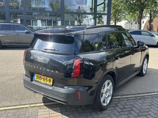 Mini Countryman E Blackyard 66.5 kWh SOH 100% | VAN: &euro; 37.900,- VOOR: &euro; 35.877,- UW HERFSTVOORDEEL: &euro; 2.023,- | H... ActivLease financial lease