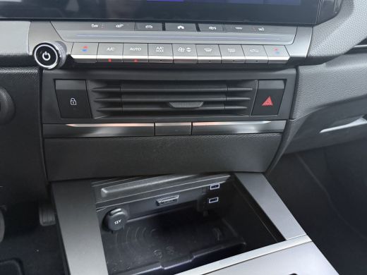 Opel Astra 1.6 Turbo Plug In Hybrid Ultimate | DEMO | 7,4 kW lader | Achteruitrijcamera | Apple Carplay/Andr... ActivLease financial lease