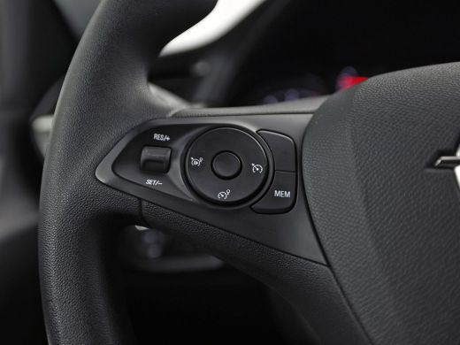 Opel Corsa 1.2 Sport (APPLE CARPLAY, GROOT NAVI, 360 CAMERA, SPORTSTOELEN, LM VELGEN, CRUISE, NIEUWSTAAT) ActivLease financial lease