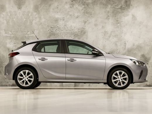 Opel Corsa 1.2 Sport (APPLE CARPLAY, GROOT NAVI, 360 CAMERA, SPORTSTOELEN, LM VELGEN, CRUISE, NIEUWSTAAT) ActivLease financial lease