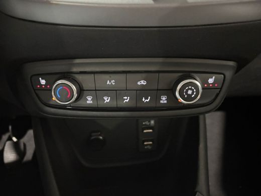 Opel Crossland 1.2 Turbo Edition | Navi | Stoel en stuurverw. | Camera | Cruise control | Apple Carplay | DAB | ... ActivLease financial lease