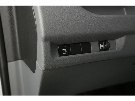 Opel Vivaro-e L3H1 75 kWh Long Range | Snelladen | SOH 91% | Airco | Cruise | 3 Zits | Parkeersens. ActivLease financial lease