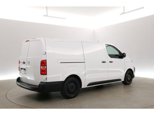 Opel Vivaro-e L3H1 75 kWh Long Range | Snelladen | SOH 91% | Airco | Cruise | 3 Zits | Parkeersens. ActivLease financial lease