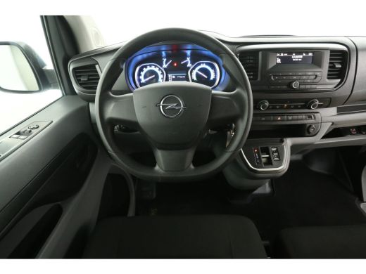 Opel Vivaro-e 75 kWh L3H1 Long Range | Snelladen | SOH 94% | Airco | Cruise | 3 Zits | Parkeersens. ActivLease financial lease