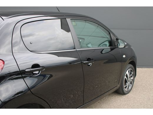 Peugeot 108 1.0 e-VTi Allure | Navi by app | Camera | Climate control | All season | Extra geinte ramen | Lic... ActivLease financial lease