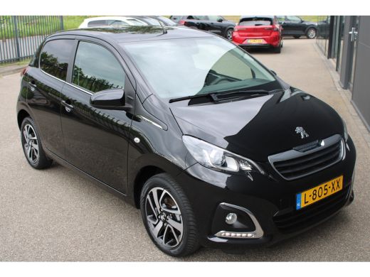 Peugeot 108 1.0 e-VTi Allure | Navi by app | Camera | Climate control | All season | Extra geinte ramen | Lic... ActivLease financial lease