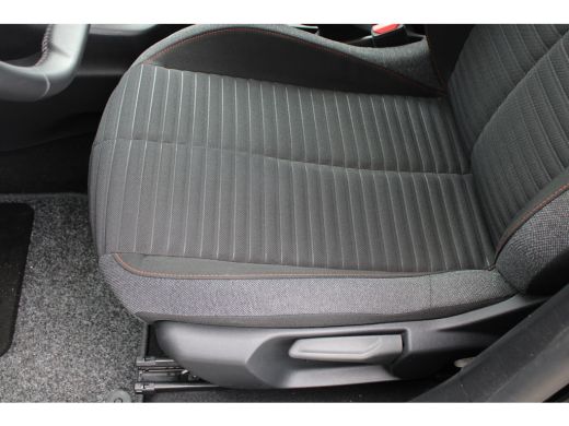 Peugeot 208 1.2 PureTech 100pk Active Pack | Navigatie | Apple carplay | Bluetooth | Lichtmetaal | Parkeersen... ActivLease financial lease