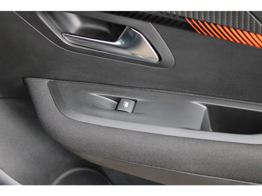 Peugeot 208 1.2 PureTech 100pk Active Pack | Navigatie | Apple carplay | Bluetooth | Lichtmetaal | Parkeersen... ActivLease financial lease