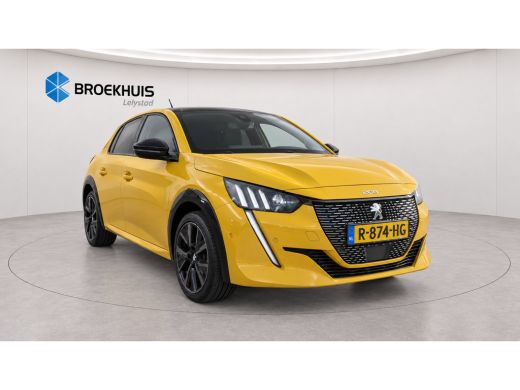 Peugeot 208 1.2 PURETECH 100PK GT PACK / NAVI / LEDER / CLIMA / PDC / 17" LMV / CAMERA / KEYLESS / APPLE CARP... ActivLease financial lease