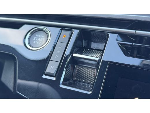 Peugeot 3008 1.2 HYBRID 145PK ALLURE AUTOMAAT / NAVI / LEDER / CLIMA / FULL-LED / 19" LMV / KEYLESS / CAMERA /... ActivLease financial lease