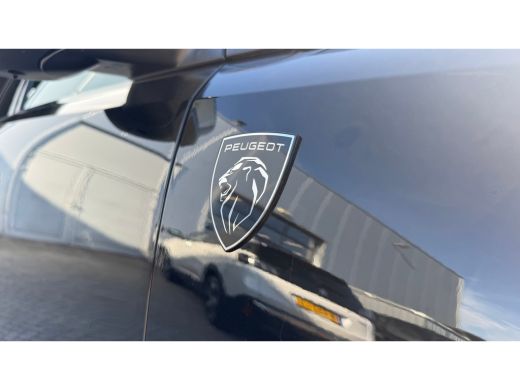 Peugeot 3008 1.2 HYBRID 145PK GT AUTOMAAT / NAVI / LEDER / CLIMA / LED / PDC / 19" LMV / ALCANTARA / CAMERA / ... ActivLease financial lease