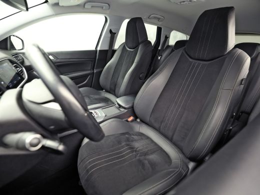 Peugeot 308 SW 1.2 PureTech Allure Sport (VIRTUAL COCKPIT, APPLE CARPLAY, GROOT NAVI, 360 CAMERA, SPORTSTOELE... ActivLease financial lease