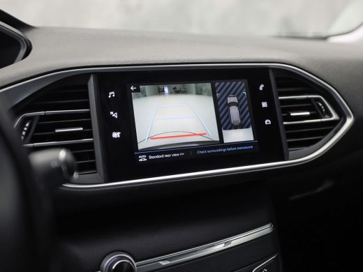 Peugeot 308 SW 1.2 PureTech Allure Sport (VIRTUAL COCKPIT, APPLE CARPLAY, GROOT NAVI, 360 CAMERA, SPORTSTOELE... ActivLease financial lease