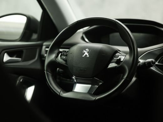 Peugeot 308 SW 1.2 PureTech Allure Sport (VIRTUAL COCKPIT, APPLE CARPLAY, GROOT NAVI, 360 CAMERA, SPORTSTOELE... ActivLease financial lease