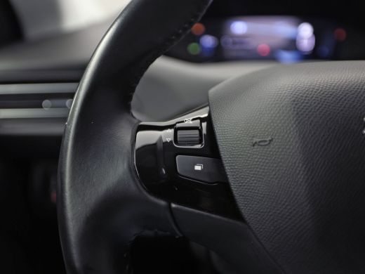Peugeot 308 SW 1.2 PureTech Allure Sport (VIRTUAL COCKPIT, APPLE CARPLAY, GROOT NAVI, 360 CAMERA, SPORTSTOELE... ActivLease financial lease