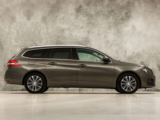 Peugeot 308 SW 1.2 PureTech Allure Sport (VIRTUAL COCKPIT, APPLE CARPLAY, GROOT NAVI, 360 CAMERA, SPORTSTOELE... ActivLease financial lease