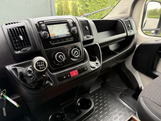 Peugeot Boxer 2.0 HDI 131 PK EURO 6 / L1H2 / SORTIMO INRICHTING / WERKPLAATS / CAMERA / CRUISE / AIRCO / NAVI ActivLease financial lease