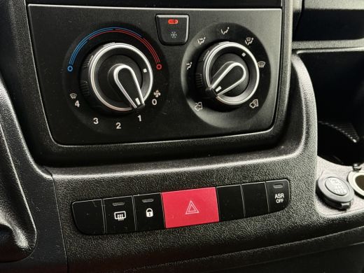 Peugeot Boxer 2.0 HDI 131 PK EURO 6 / L1H2 / SORTIMO INRICHTING / WERKPLAATS / CAMERA / CRUISE / AIRCO / NAVI ActivLease financial lease