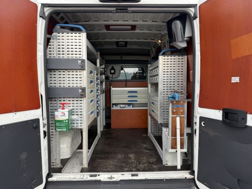 Peugeot Boxer 2.0 HDI 131 PK EURO 6 / L1H2 / SORTIMO INRICHTING / WERKPLAATS / CAMERA / CRUISE / AIRCO / NAVI ActivLease financial lease
