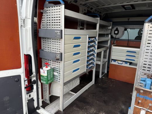 Peugeot Boxer 2.0 HDI 131 PK EURO 6 / L1H2 / SORTIMO INRICHTING / WERKPLAATS / CAMERA / CRUISE / AIRCO / NAVI ActivLease financial lease